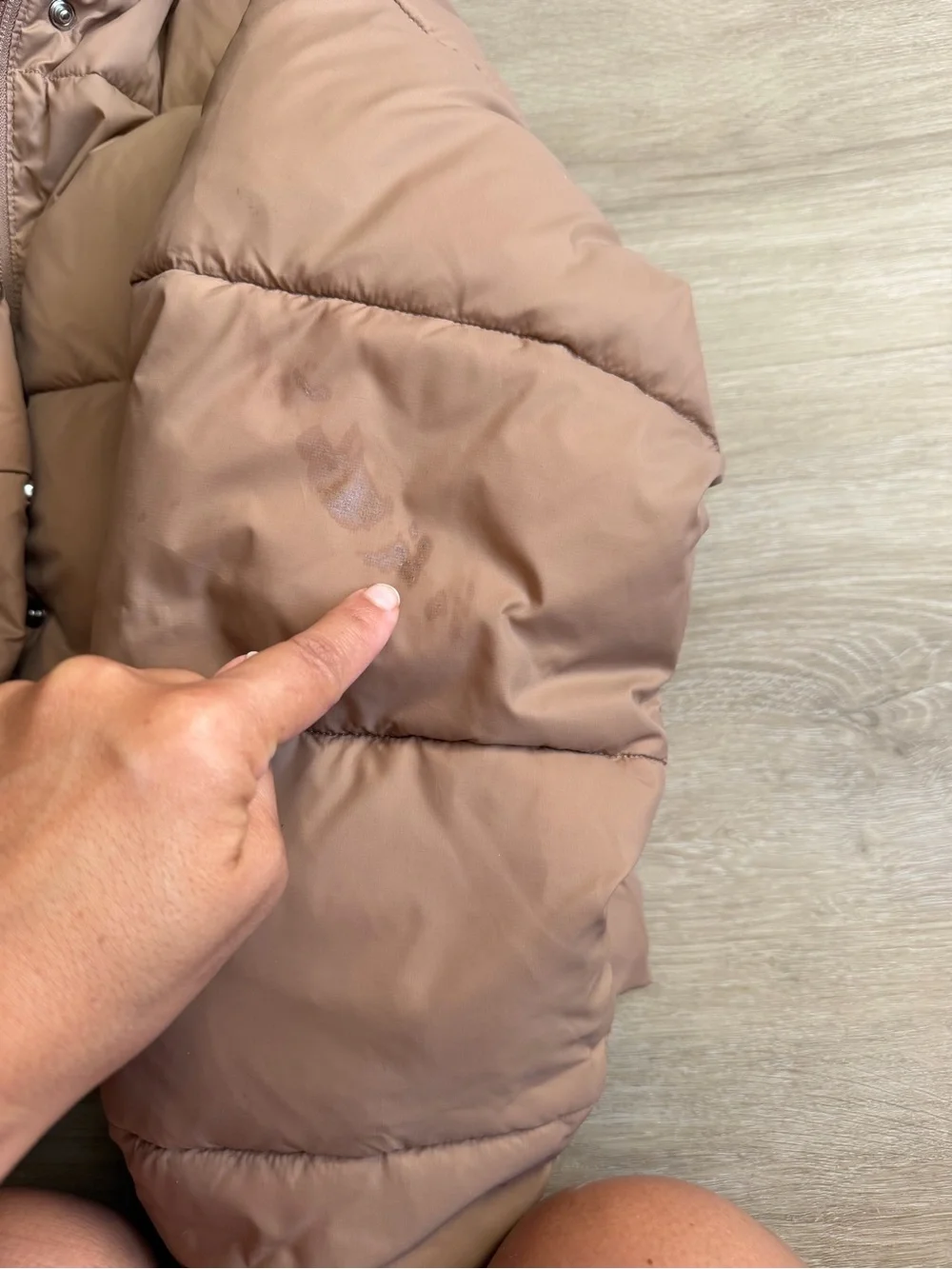 Alo Yoga Gold Rush puffer Tan SZ M